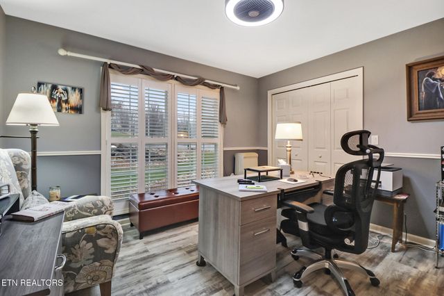 33 Hemlock Court, Crossville, TN 38558