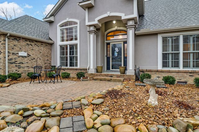 33 Hemlock Court, Crossville, TN 38558