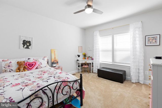 512 CRAB APPLE DR, Stafford, VA 22554