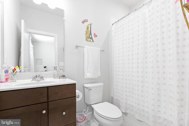 512 CRAB APPLE DR, Stafford, VA 22554