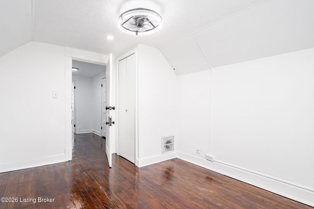 1448 Catalpa St, Louisville, KY 40211