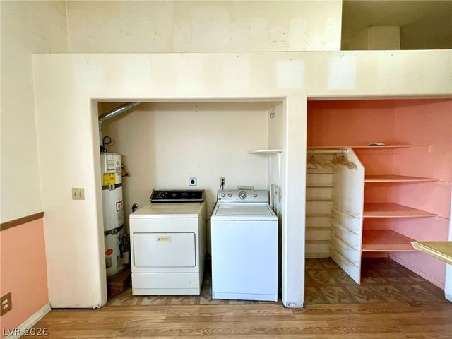 1632 North Torrey Pines Drive 101, Las Vegas, NV 89108