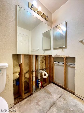 1632 North Torrey Pines Drive 101, Las Vegas, NV 89108