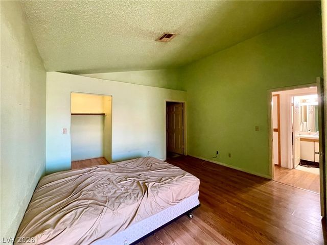 1632 North Torrey Pines Drive 101, Las Vegas, NV 89108