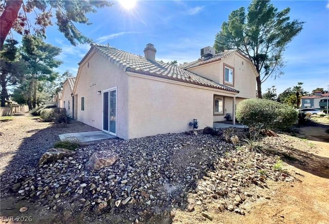 1632 North Torrey Pines Drive 101, Las Vegas, NV 89108