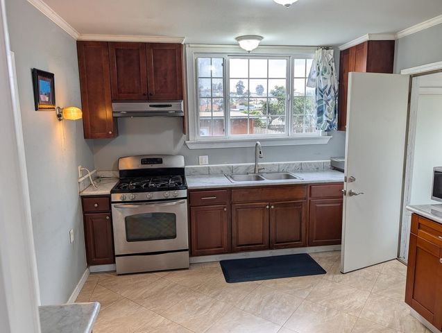 286 Sagamore ST, San Francisco, CA 94112