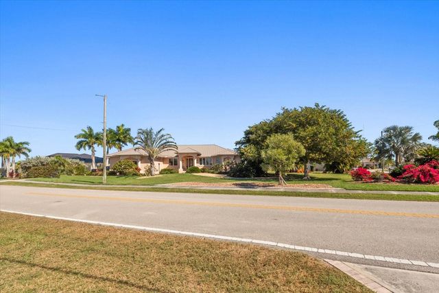 3786 WHIPPOORWILL BOULEVARD, Punta Gorda, FL 33950