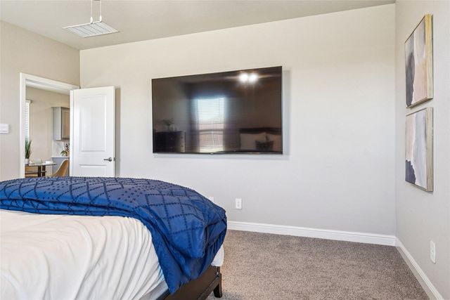 1041 Southwark Drive, Fort Worth, TX 76247