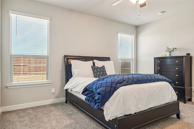 1041 Southwark Drive, Fort Worth, TX 76247