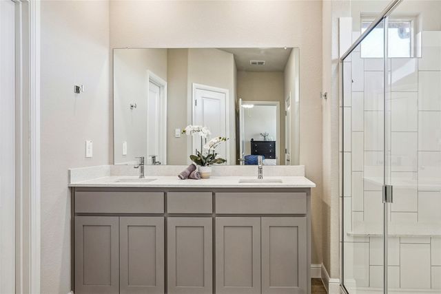 1041 Southwark Drive, Fort Worth, TX 76247