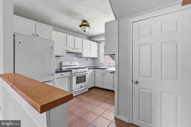 120 CROOKED BILLET RD, Hatboro, PA 19040