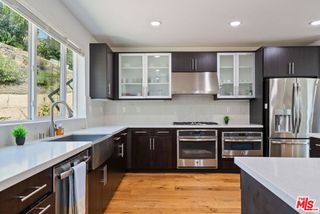 2780 N Wright Lane, Los Angeles, CA 90068