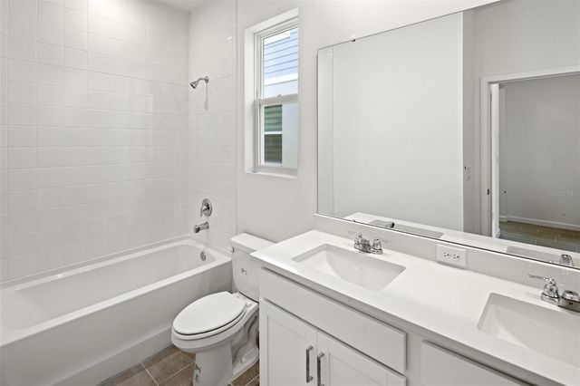 333 FREE RANGE DRIVE, Groveland, FL 34736