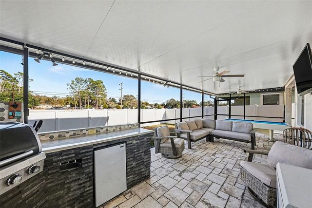 12530 BALLENTRAE FOREST DRIVE, Riverview, FL 33579