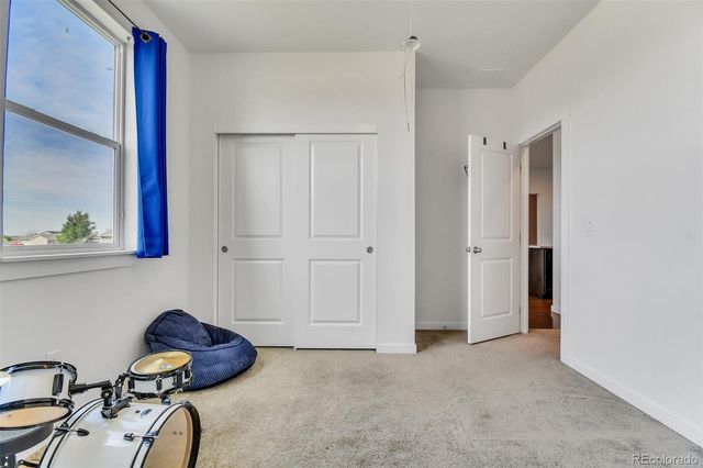 525 Foxtail Drive, Hudson, CO 80642