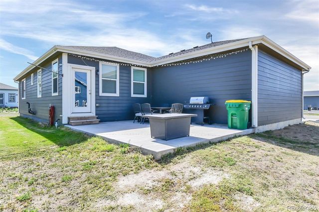 525 Foxtail Drive, Hudson, CO 80642