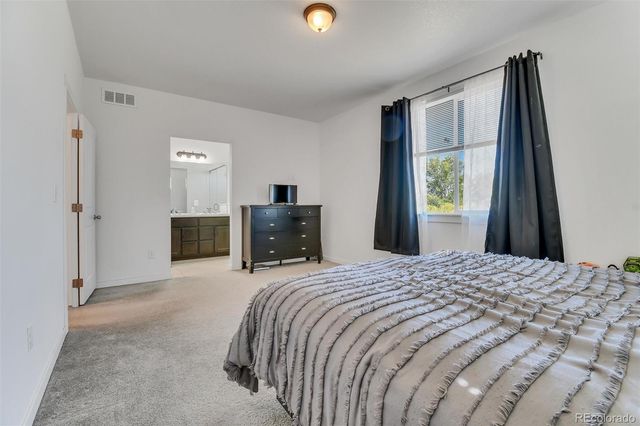 525 Foxtail Drive, Hudson, CO 80642