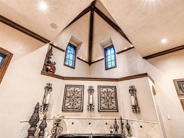 12001 Stonemill Road, Oklahoma City, OK 73131