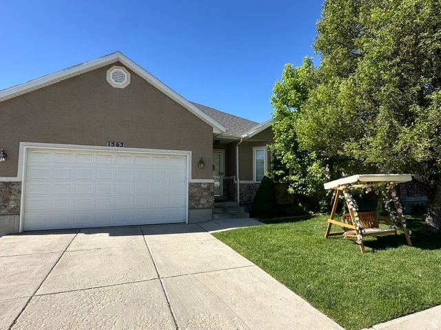 1563 W TURTLE DOVE LN, West Jordan, UT 84088