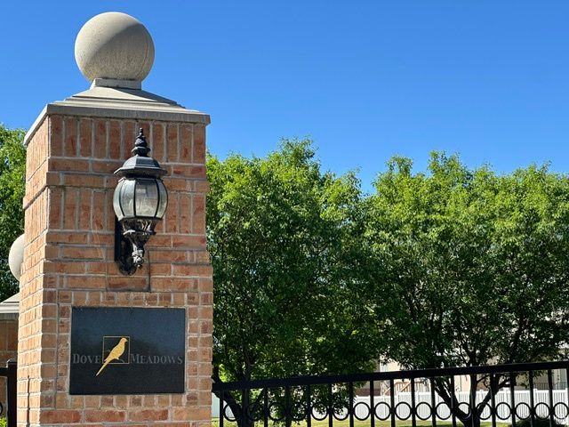 1563 W TURTLE DOVE LN, West Jordan, UT 84088