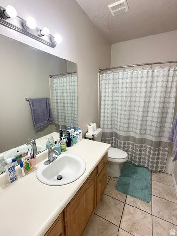 1563 W TURTLE DOVE LN, West Jordan, UT 84088
