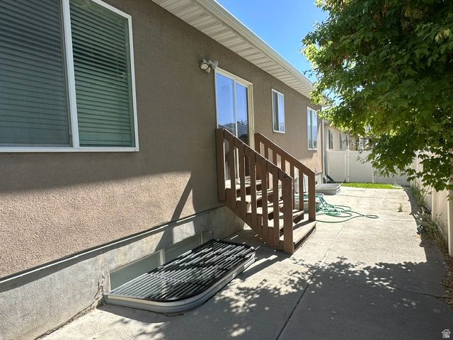 1563 W TURTLE DOVE LN, West Jordan, UT 84088