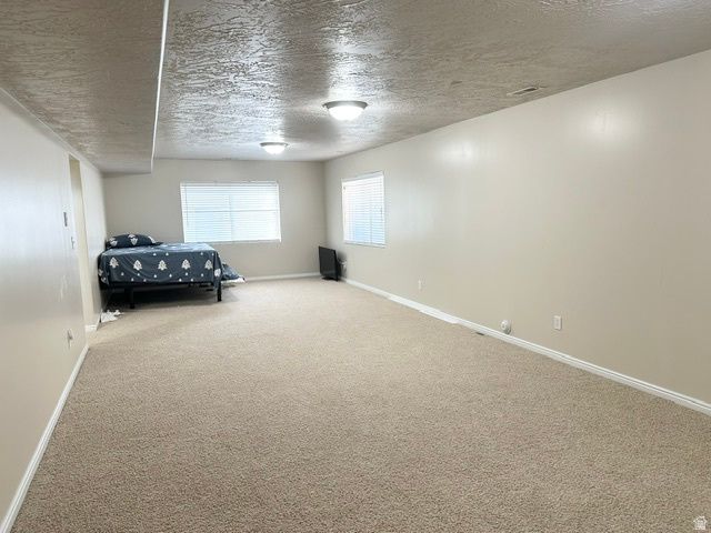 1563 W TURTLE DOVE LN, West Jordan, UT 84088