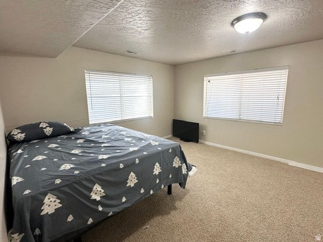 1563 W TURTLE DOVE LN, West Jordan, UT 84088