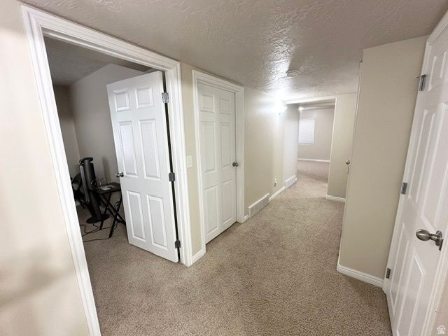 1563 W TURTLE DOVE LN, West Jordan, UT 84088