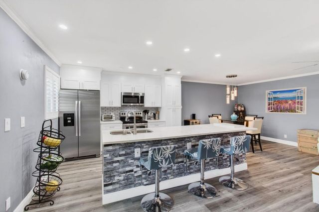 1320 High Point Place S C, Delray Beach, FL 33445