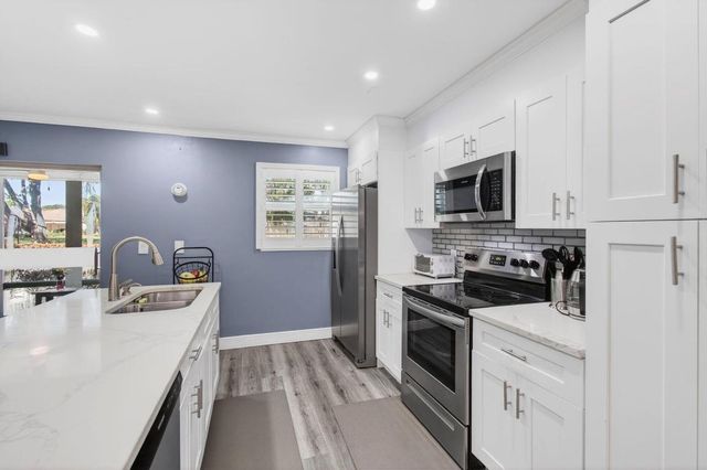 1320 High Point Place S C, Delray Beach, FL 33445