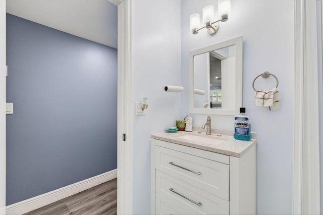 1320 High Point Place S C, Delray Beach, FL 33445