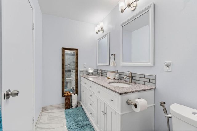 1320 High Point Place S C, Delray Beach, FL 33445