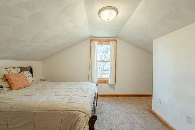 322 S Madison Street, Evansville, WI 53536