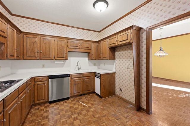 11300 N Pennsylvania Avenue 129, Oklahoma City, OK 73120