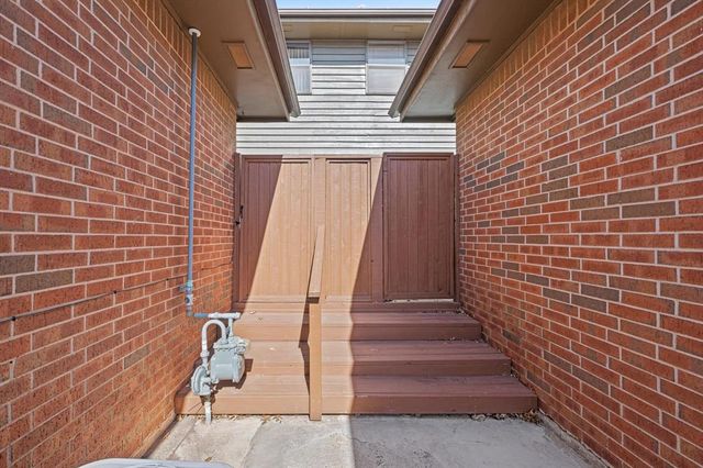 11300 N Pennsylvania Avenue 129, Oklahoma City, OK 73120