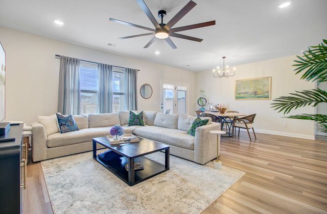 761 Sienna Way, Summerville, SC 29486