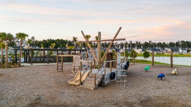 761 Sienna Way, Summerville, SC 29486