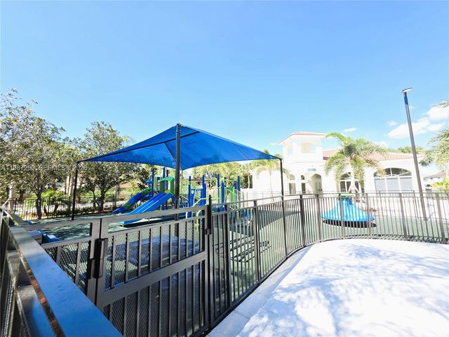 16404 Diamond Head Drive, Weston, FL 33331
