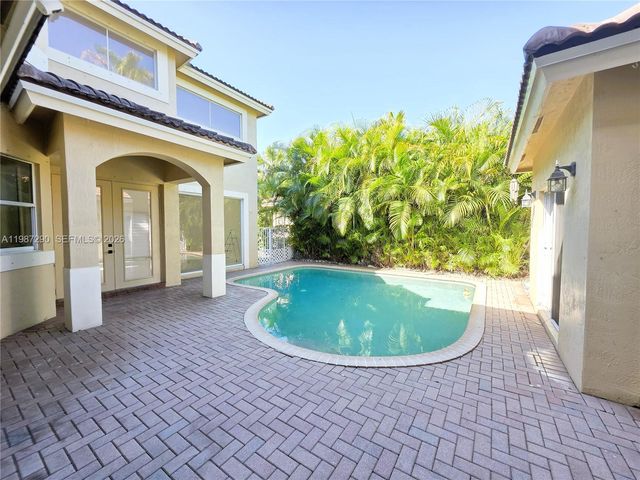 16404 Diamond Head Drive, Weston, FL 33331