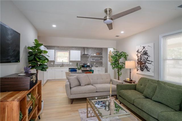 209 GRIFFIN Street, Lawrenceville, GA 30046