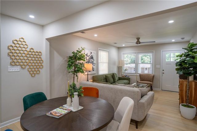 209 GRIFFIN Street, Lawrenceville, GA 30046
