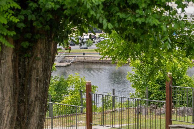 622 Lake Shore Drive, Branson, MO 65616