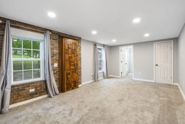 622 Lake Shore Drive, Branson, MO 65616