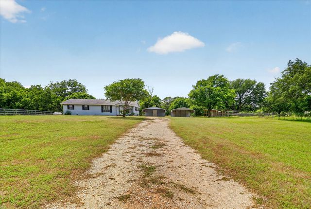 108 Fir Street, Keene, TX 76059