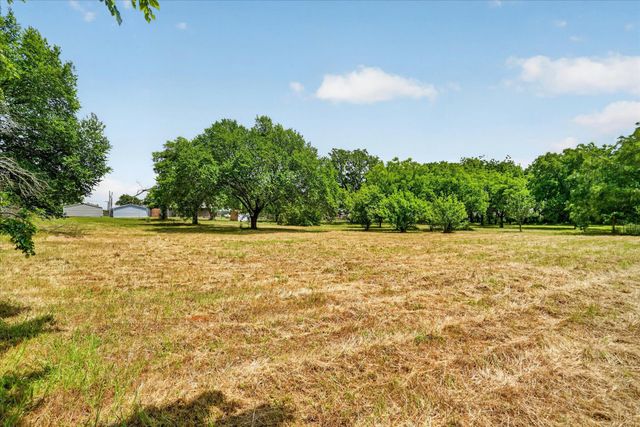 108 Fir Street, Keene, TX 76059