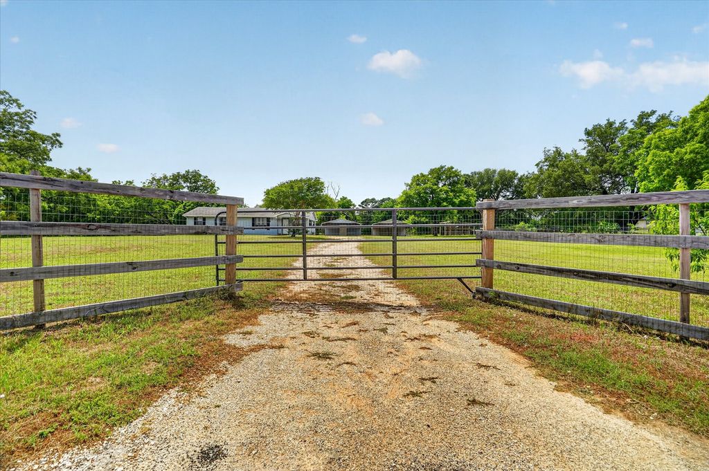 108 Fir Street, Keene, TX 76059