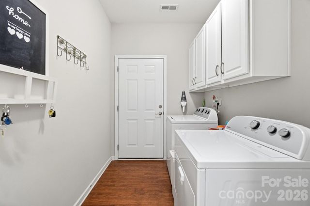 105 Kingston Drive, Mount Holly, NC 28120
