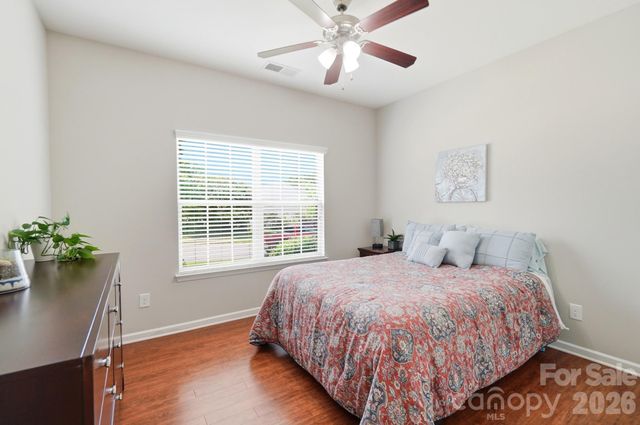 105 Kingston Drive, Mount Holly, NC 28120