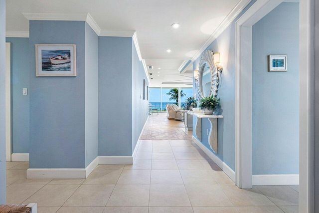 2001 SE Sailfish Point Boulevard 212, Stuart, FL 34996